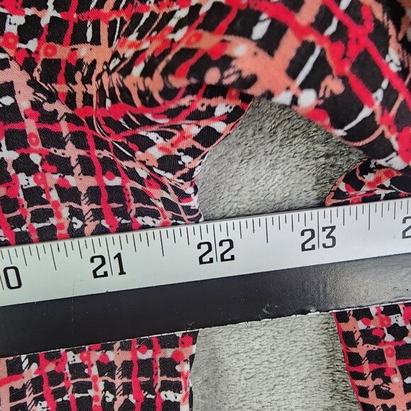 Women's Notations Red & Black Plaid Button-Down Blouse Top Roll Rab Sleeves L - Picture 8 of 11